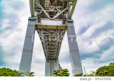 世界に誇れる瀬戸大橋　橋脚 94424468