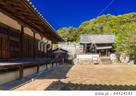 ♯本蓮寺　日本　岡山県　瀬戸内市　牛窓町　♯牛窓　♯朝鮮通信使遺跡牛窓本蓮寺境内　本堂　番神堂 94424597