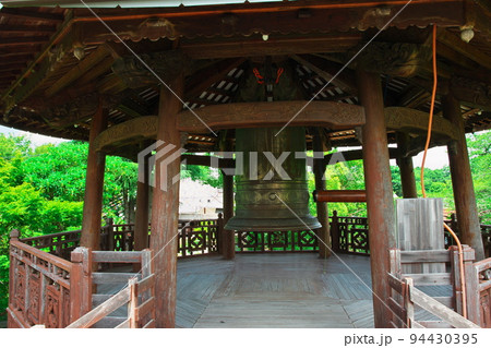 初夏の相生山徳林寺　梵鐘 94430395