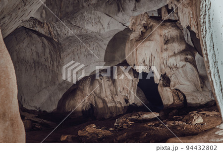 Scenic view of Natural stone pattern of mineral formations underground. 94432802