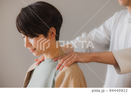 整体　マッサージ 94440922