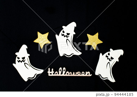 ハロウィンオバケの装飾とイニシャルブロック ハロウィンオバケの装飾とイニシャルブロック 94444185