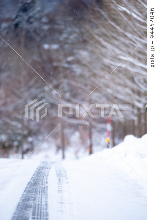 雪道・アイスバーン (蒜山高原) 雪道・アイスバーン (蒜山高原) 94452046