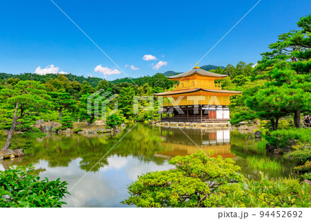 京都 京都市北区にある 金閣寺 舎利殿 金閣 京都 京都市北区にある 金閣寺 舎利殿 金閣 94452692