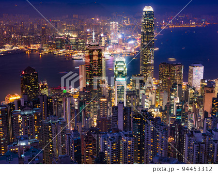 香港 ビクトリア・ピークから眺める100万ドルの夜景 香港 ビクトリア・ピークから眺める100万ドルの夜景 94453312