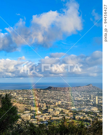 Waikiki and Honolulu from Tantalus Overlook on Oahu Waikiki and Honolulu from Tantalus Overlook on Oahu 94456427
