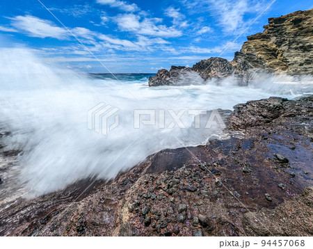 View of Halona Cove, Oahu, Hawaii, on a sunny summers day. View of Halona Cove, Oahu, Hawaii, on a sunny summers day. 94457068