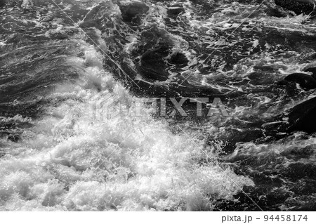 海　波　気象　素材　背景　壁紙　装飾　バックグラウンド 94458174