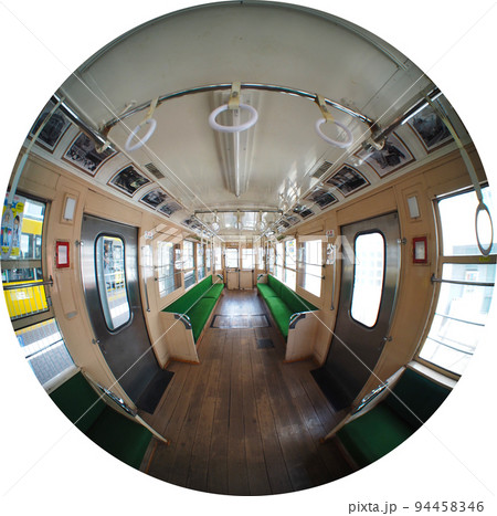 電車、車内 電車、車内 94458346