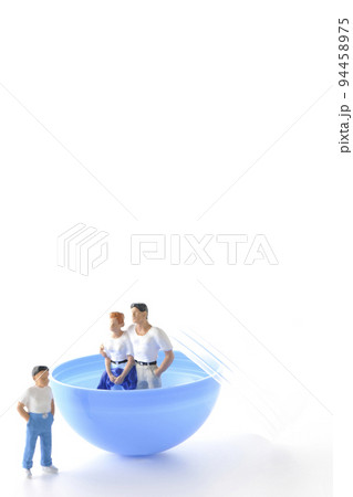 親ガチャのイメージカット 94458975