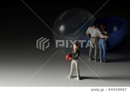 親ガチャのイメージカット 94458987