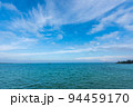 沖縄県宮古島伊良部島の佐和田の浜の満潮風景 94459170