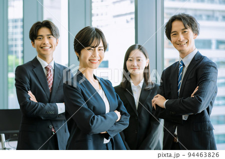 ビジネスチーム 94463826