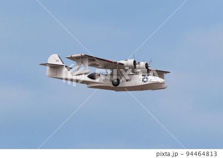 米陸軍航空隊OA-10カタリナ飛行艇着水準備 米陸軍航空隊OA-10カタリナ飛行艇着水準備 94464813