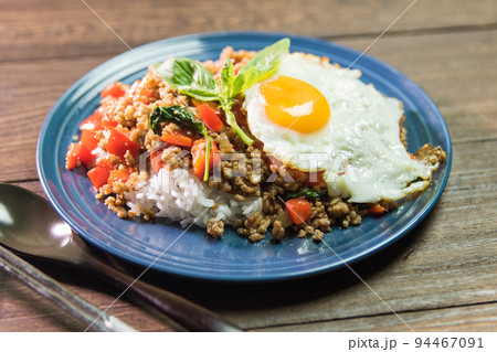 タイ料理~ガパオライス~ タイ料理~ガパオライス~ 94467091