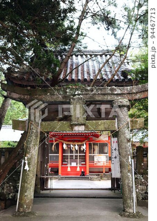 八幡奈多宮 鳥居と神門 八幡奈多宮 鳥居と神門 94467713
