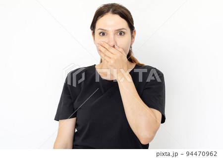 Portrait of surprised young woman Portrait of surprised young woman 94470962