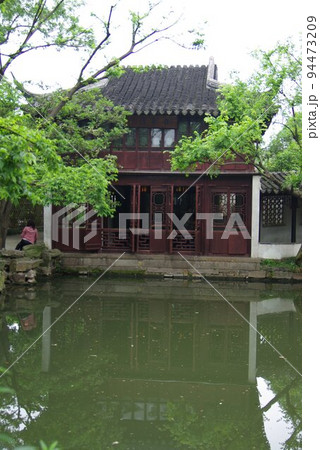 中国 蘇州の古典庭園 蘇州古典園林 「拙政園」世界遺産の中国式庭園 中国 蘇州の古典庭園 蘇州古典園林 「拙政園」世界遺産の中国式庭園 94473209