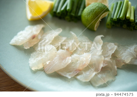 マゴチの昆布締め マゴチの昆布締め 94474575