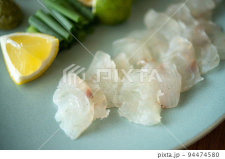 マゴチの昆布締め 94474580