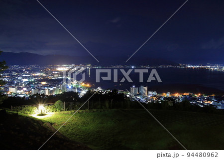 立石公園から見る諏訪湖の夜景 94480962