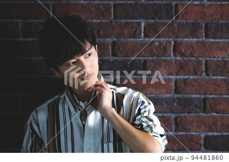 男性ポートレート 男性ポートレート 94481860