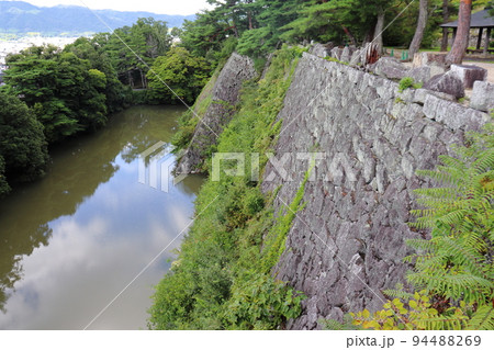 伊賀上野城の高石垣 伊賀上野城の高石垣 94488269