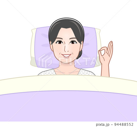 布団に入った女性 布団に入った女性 94488552