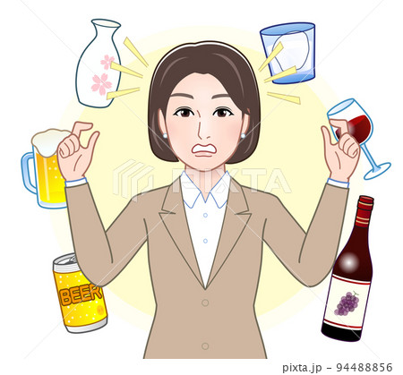 お酒と若い女性 94488856