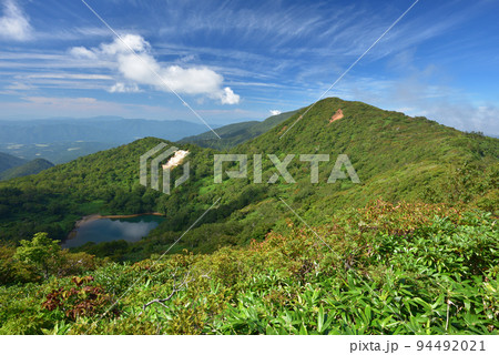 那須連山三本槍岳西側登山道から旭岳、須立山、鏡ヶ沼方面を見る 那須連山三本槍岳西側登山道から旭岳、須立山、鏡ヶ沼方面を見る 94492021