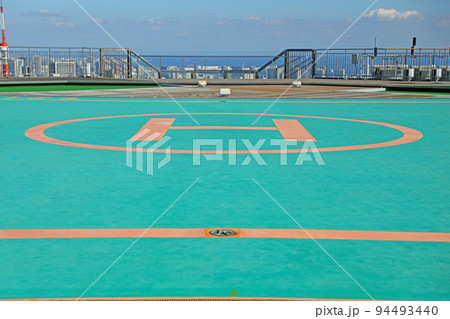 六本木ヒルズのヘリポート 94493440