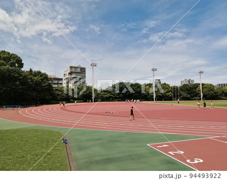 陸上競技場　陸上トラック　渋谷区織田フィールド 94493922