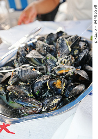 塩茹でされた殻付きムール貝 塩茹でされた殻付きムール貝 94496599