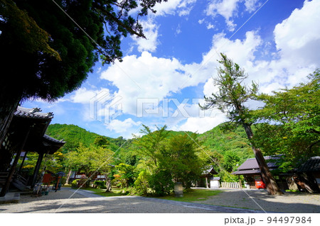 海住山寺・山門と本堂 海住山寺・山門と本堂 94497984