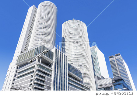 愛知県名古屋市　快晴のJR名古屋駅（東側　桜通口方面） 94501212