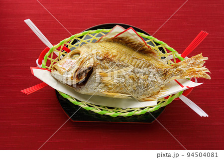 鯛の塩焼き 鯛の塩焼き 94504081