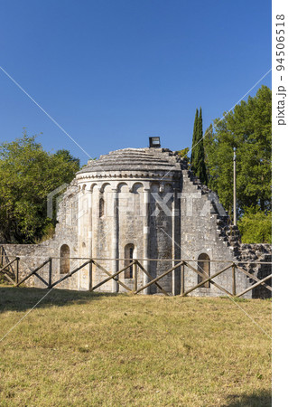 Santi Cipriano e Giustina church, Pissignano near Campello sul Clitunnoi, Umbria, Italy 94506518