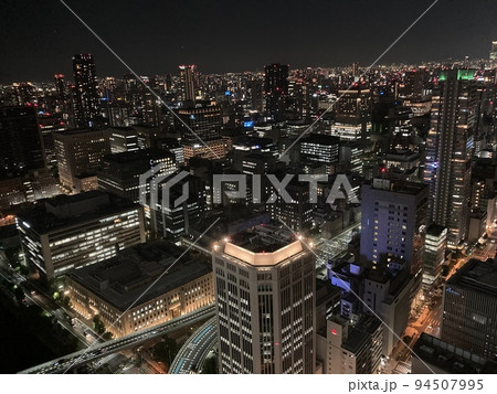 コンラッド大阪から見た高層ビルの夜景 コンラッド大阪から見た高層ビルの夜景 94507995