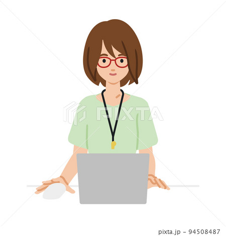 デスクで座ってPCを使っている教師の女性 94508487