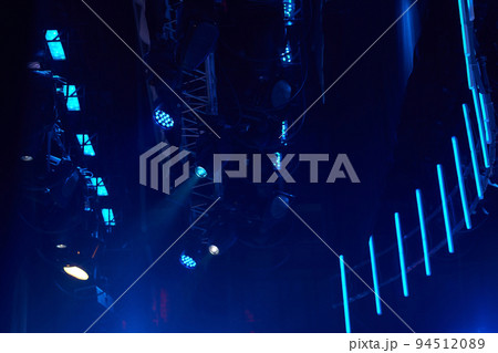 Spot light in the modern television studio on ceiling. Studio lights used for movies and television. Spot light in the modern television studio on ceiling. Studio lights used for movies and television. 94512089