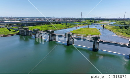 河川堰管理橋 空撮 河川堰管理橋 空撮 94518075