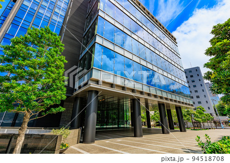 東京　文京区の都市風景　飯田橋ファーストタワー 94518708
