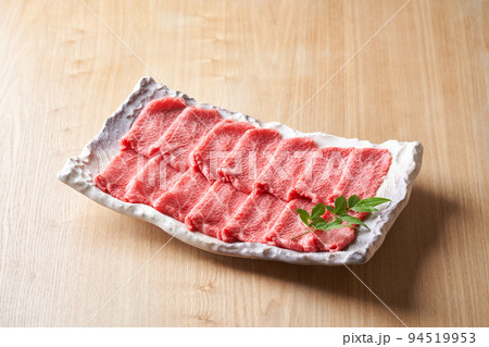 国産和牛もも肉薄切り 200g 国産和牛もも肉薄切り 200g 94519953