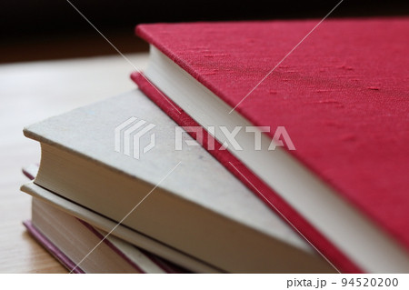 本 読書 小説 古本 イメージ素材 本 読書 小説 古本 イメージ素材 94520200