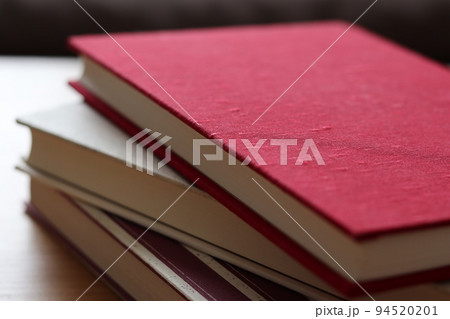 本 読書 小説 古本 イメージ素材 本 読書 小説 古本 イメージ素材 94520201