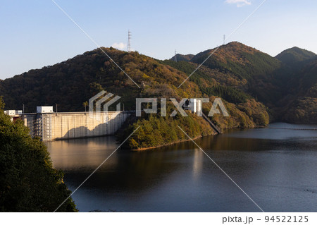 EOSR6.広島大竹、弥栄ダムで弥栄湖。 94522125