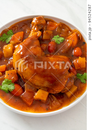 chicken stew with tomatoes, onions, carrot and potatoes chicken stew with tomatoes, onions, carrot and potatoes 94524287
