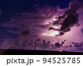 【沖縄県与那国島】東崎と雷 94525785