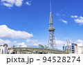 愛知県名古屋市　快晴のオアシス21と名古屋テレビ塔（MIRAI TOWER）と周辺の栄の街並 94528274