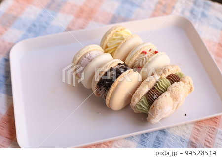 おいしい デザート おやつ 94528514